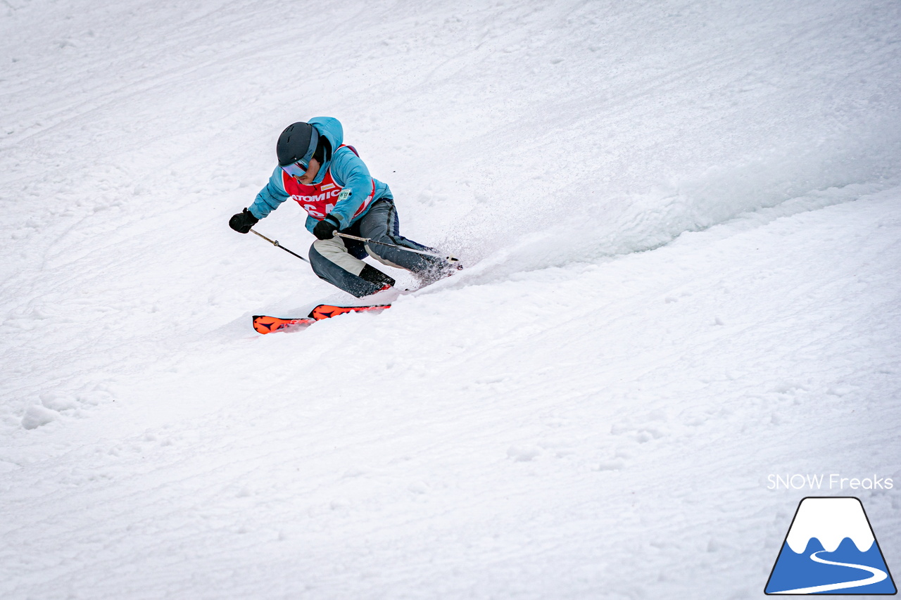 なんと約10年ぶりの「技術選」撮影?! PREMIER SKI ACADEMY presents 『2026プレミアカップ・スキー技術選』レポート！｜朝里川温泉スキー場